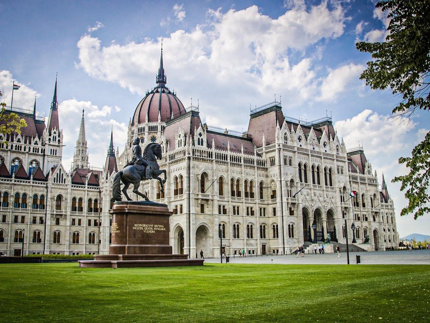 Erika's Downtown * Budapesta